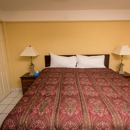 Bayport Residence Inn Roger Bagian luar foto