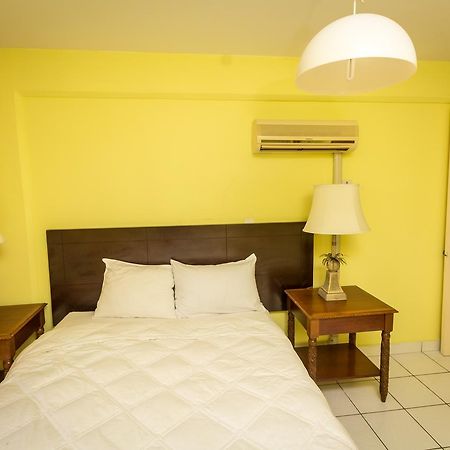 Bayport Residence Inn Roger Bagian luar foto