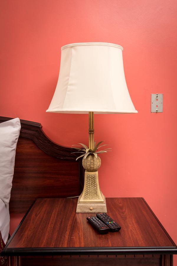 Bayport Residence Inn Roger Bagian luar foto