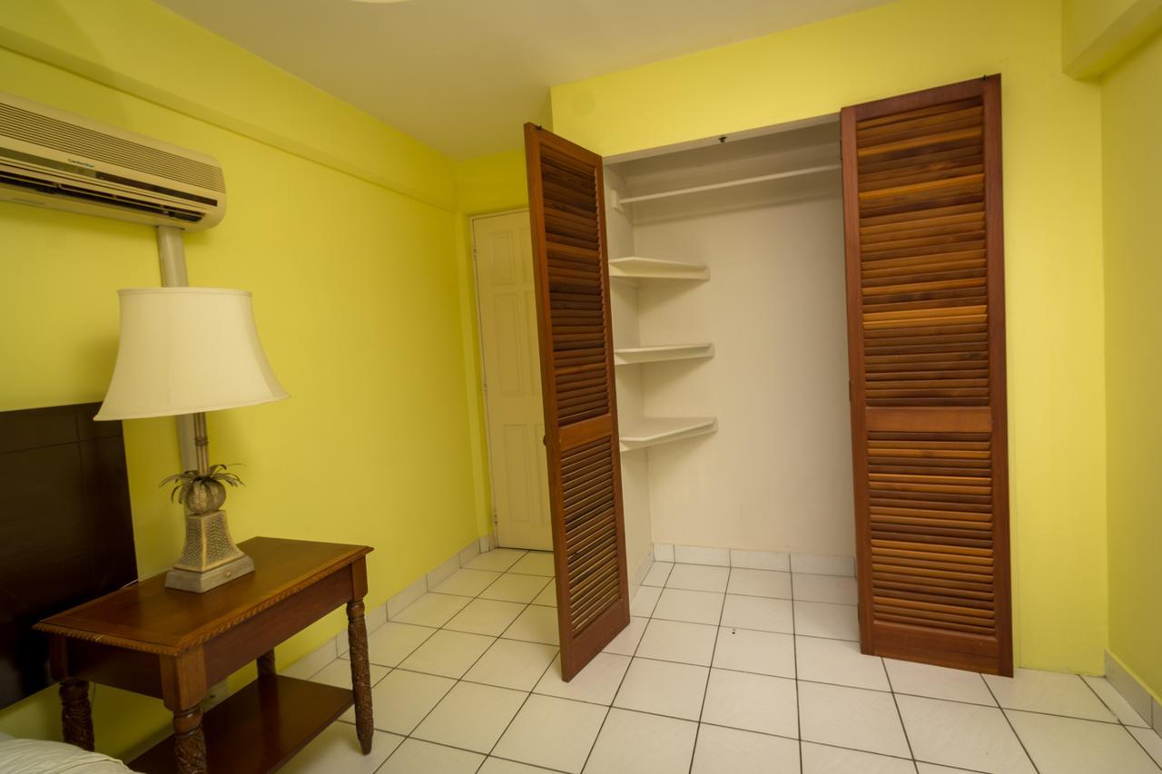 Bayport Residence Inn Roger Bagian luar foto